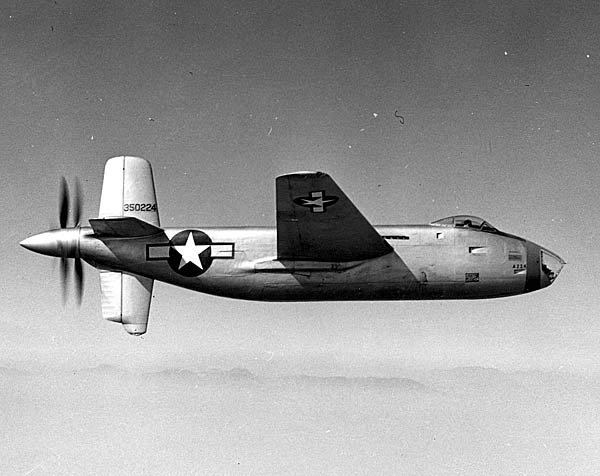ダグラスＸＢ４２ミックス…：異形の航空機 第２次世界大戦前・戦中編 