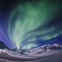 北緯６７度西経１５０分に位置するアラスカ北極圏…：北極圏のオーロラ 写真特集：時事ドットコム