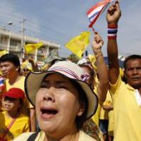 タイのプミポン国王は５日、８６歳の誕生…：タイ バンコク反政府 