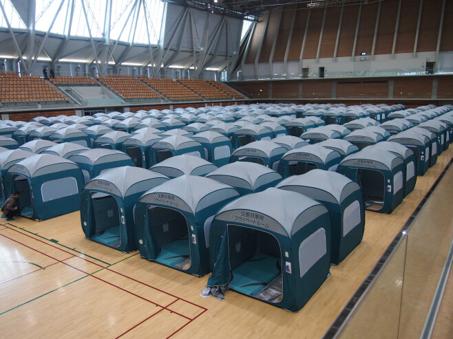 石川県、「１．５次避難所」を開設：時事ドットコム
